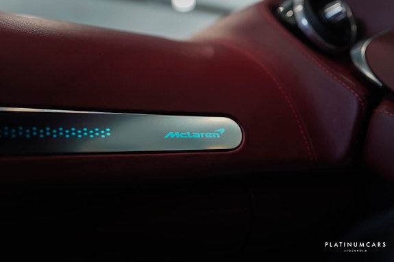McLaren GT 12 of 21
