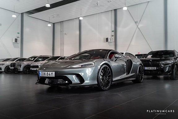 McLaren GT 18 of 21