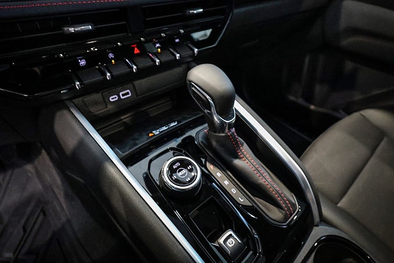 Chevrolet Colorado 14 of 27