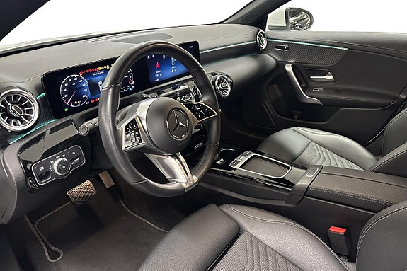 Mercedes-Benz CLA250 e 8 of 21