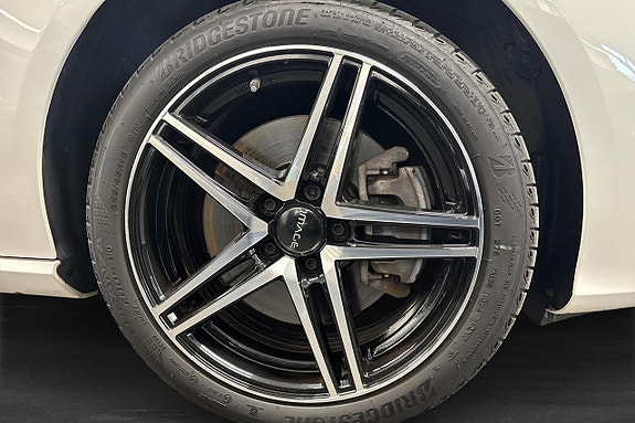 Mercedes-Benz CLA250 e 21 of 21
