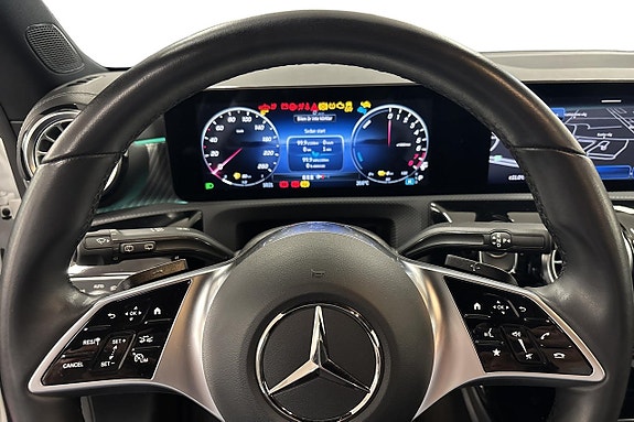 Mercedes-Benz CLA250 e 13 of 21