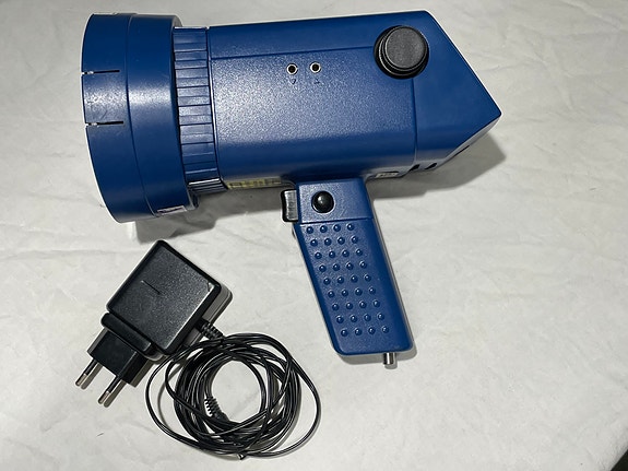Product image 1 of 6