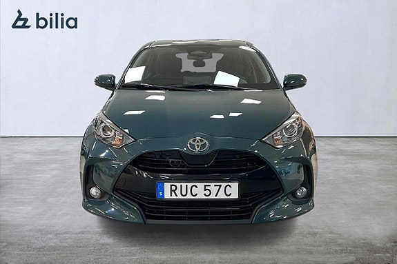 Toyota Yaris 5 of 18
