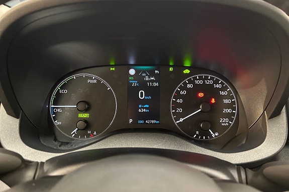 Toyota Yaris 14 of 18