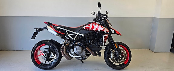 Ducati Hypermotard 950 4 of 5