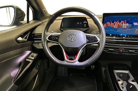 Volkswagen ID.4 GTX 8 of 16