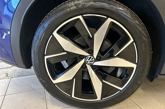 Volkswagen ID.4 GTX 13 of 16