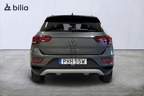 Volkswagen T-Roc 3 of 16
