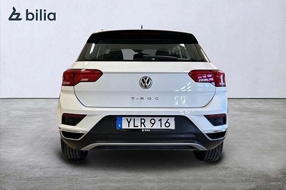 Volkswagen T-Roc 3 of 16