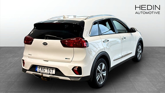 Kia Niro 2 of 9