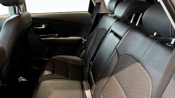 Kia Niro 5 of 9