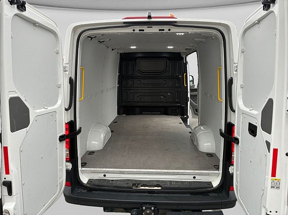 Volkswagen Crafter 15 of 18