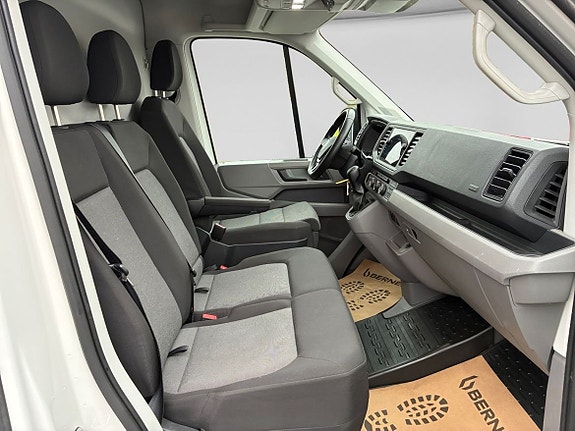 Volkswagen Crafter 13 of 18