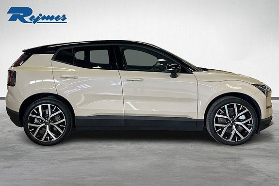 Volvo EX30 20 of 21