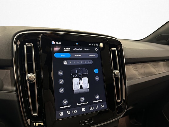 Volvo C40 25 of 30