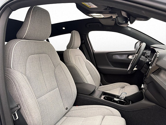 Volvo C40 30 of 30