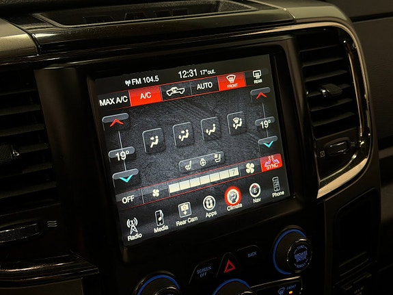 Dodge RAM 30 of 30