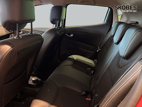 Renault Clio 9 of 22