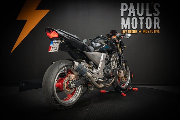 Kawasaki Z1000 4 of 12