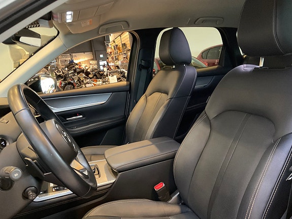 Mazda CX-60 9 of 15