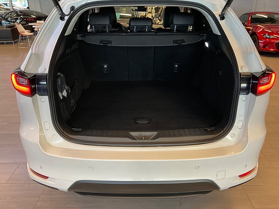 Mazda CX-60 15 of 15