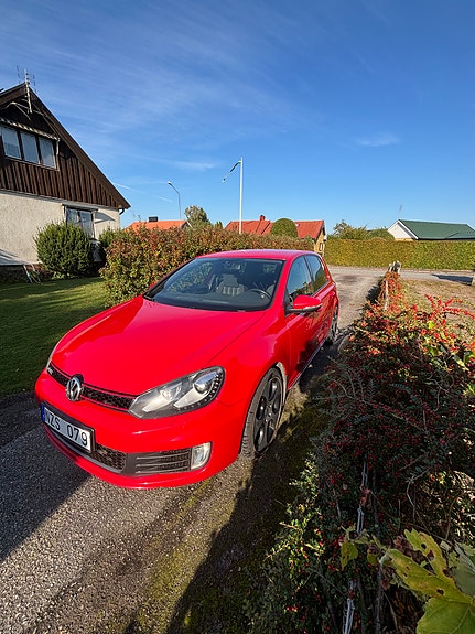 Volkswagen Golf VI 5 of 8