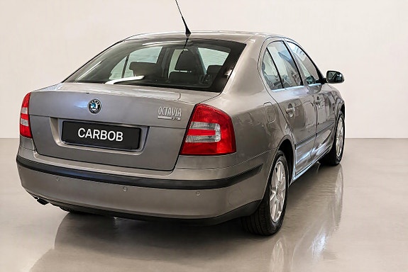 Skoda Octavia 6 of 10