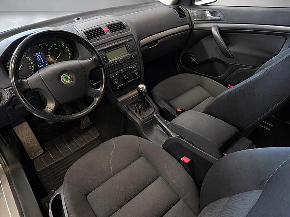 Skoda Octavia 8 of 10