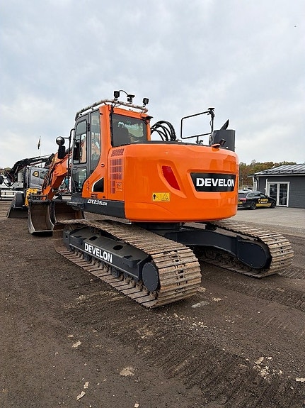 Doosan Develon Dx235LCR