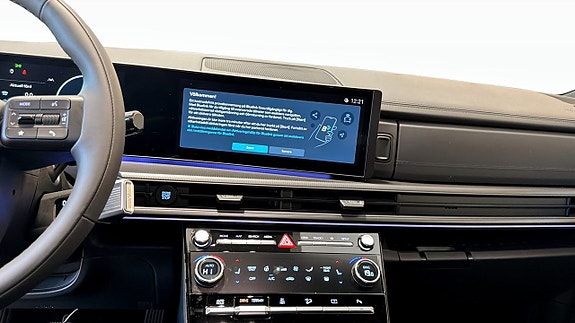 Hyundai Santa Fe 12 of 12