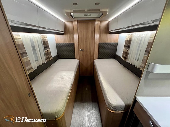 Adria Coral S 670 SLT Plus 3800kg / Automat 10 of 15