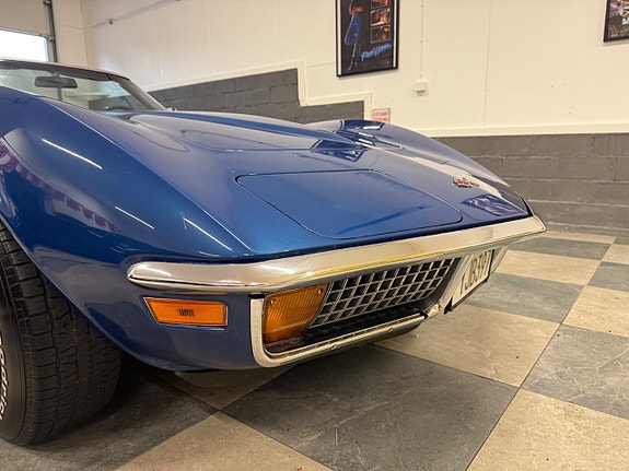 Chevrolet Corvette 20 of 30