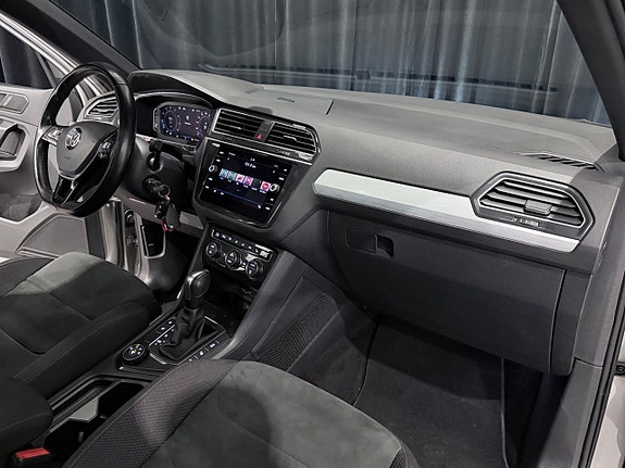 Volkswagen Tiguan 14 of 30