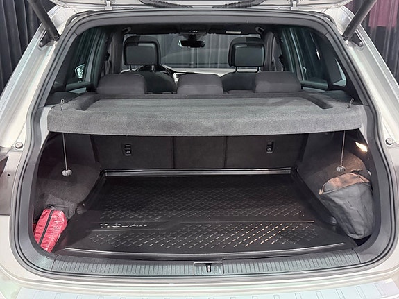 Volkswagen Tiguan 19 of 30