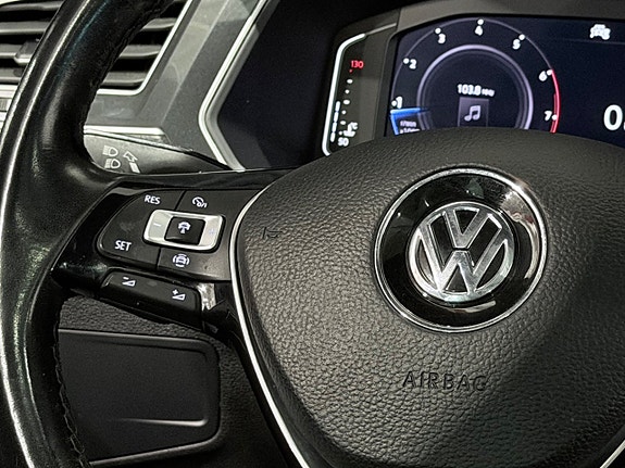 Volkswagen Tiguan 24 of 30
