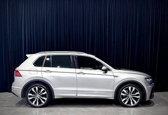 Volkswagen Tiguan 5 of 30