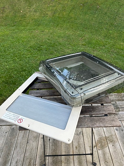 Product image 1 of 2