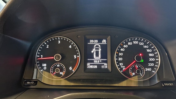 Volkswagen Caddy 12 of 19
