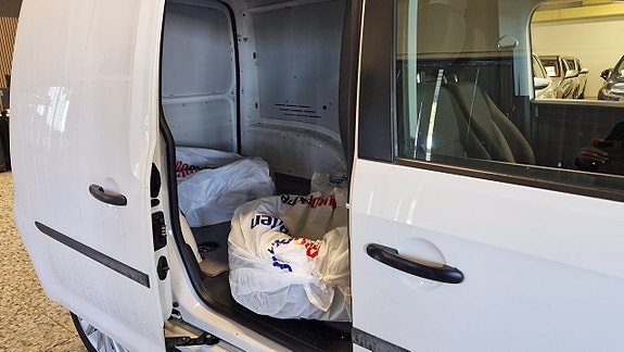 Volkswagen Caddy 11 of 19