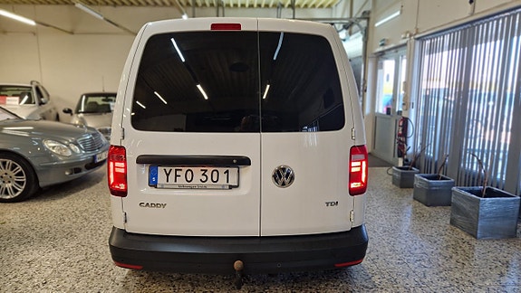 Volkswagen Caddy 3 of 19