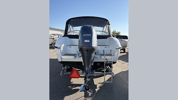 Yamarin 65DC med Yamaha 200hk 3 of 11