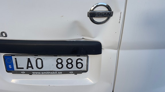Nissan NV200 4 of 6