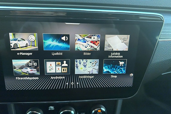 Skoda Superb 13 of 20
