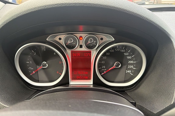 Ford Kuga 7 of 10
