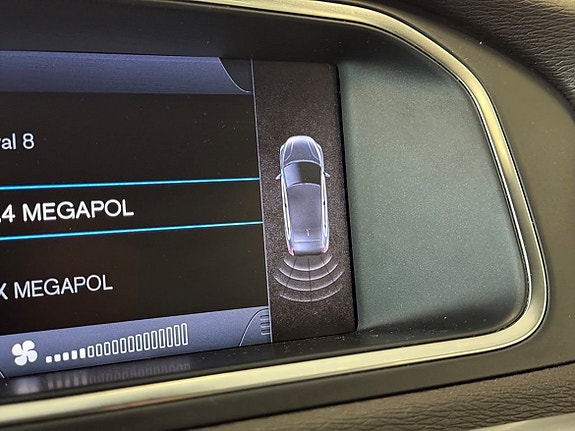 Volvo V40 18 of 20
