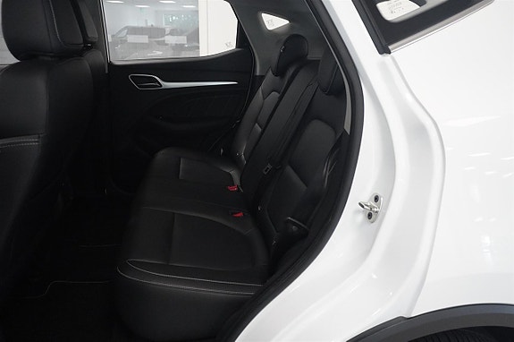 MG ZS 8 of 15