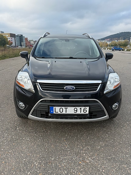 Ford Kuga 2 of 9