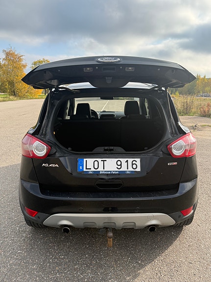 Ford Kuga 7 of 9