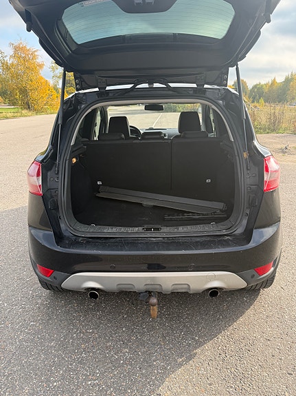 Ford Kuga 9 of 9